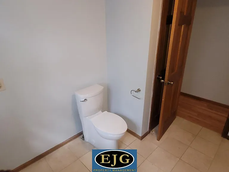 119 Haverhill Rd — Photo 38