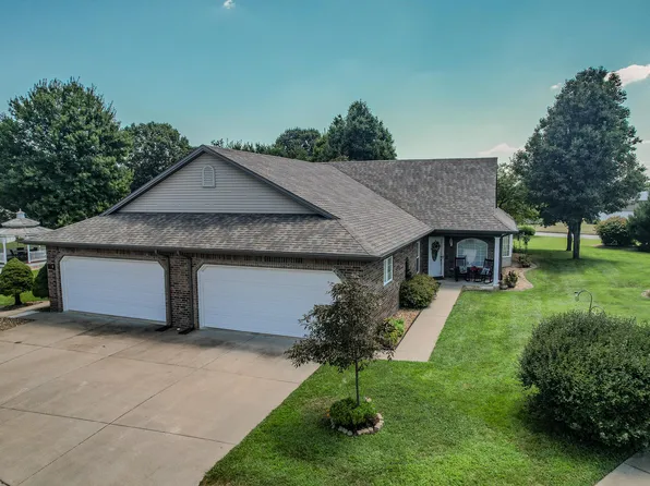 1118 Stonebriar Place, Bolivar, MO 65613
