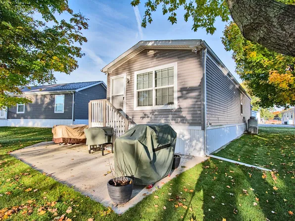 5110 N 450 W #106, Angola, IN 46703
