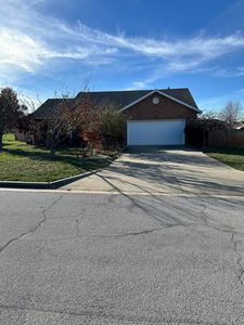 5703 S Lincoln Avenue, Battlefield, MO, 65619