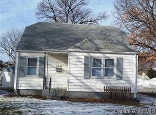 2049 N 20th St, Springfield, IL 62702