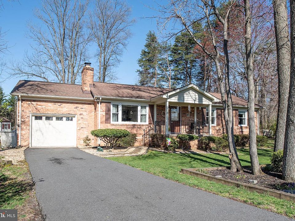 1st image of 408 Tulip Ct