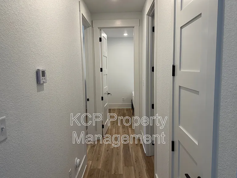 1813 Garland Ave #2 — Photo 5