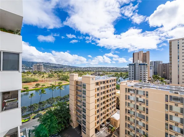2421 Ala Wai Blvd APT 1204, Honolulu, HI 96815