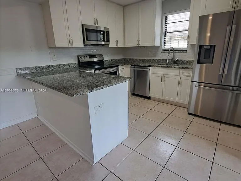 2501 NW 99th Ave #2501 — Photo 2