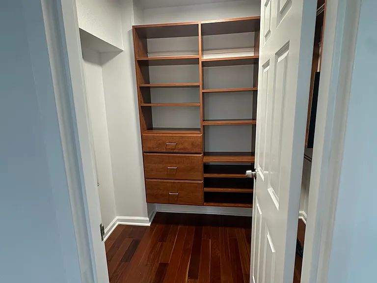 300 Main St #215 — Photo 14
