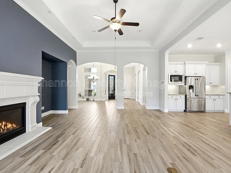 5818 Fairway Shores Ln — Photo 8