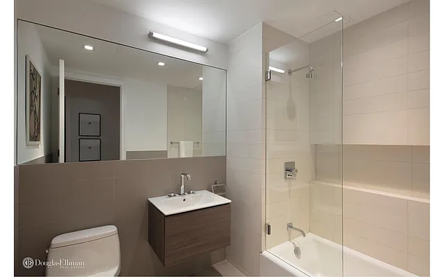 Rented by Douglas Elliman | media 16