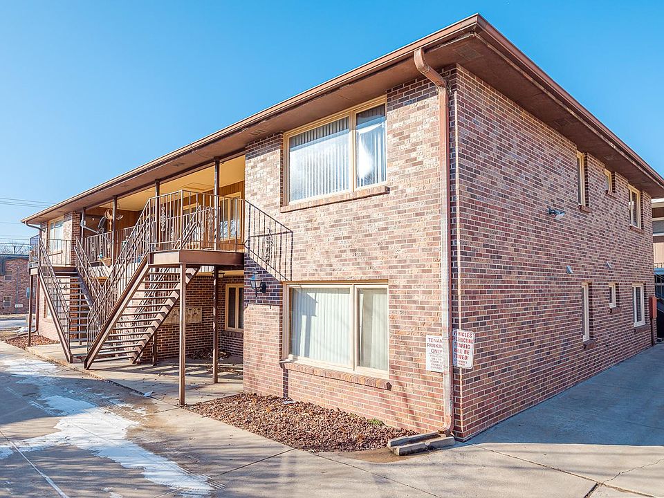 1st image of 4422 S 48th St #2