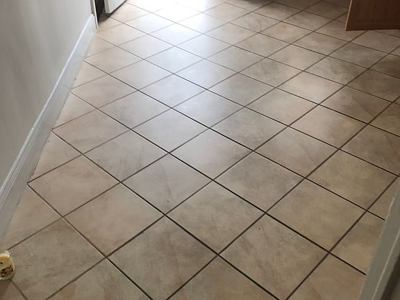 5th image of 126 Irving St #1