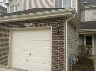 2811 Odlum Dr, Schaumburg, IL 60194