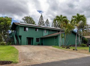 2751 Aina Lani Dr, Makawao, HI 96768