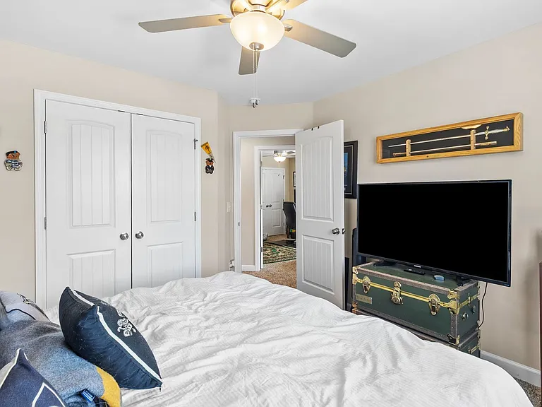 50 Basswood Ct — Photo 27