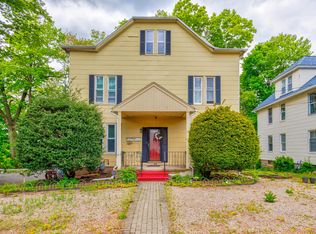 28 Reilly Pl, Bristol, CT 06010