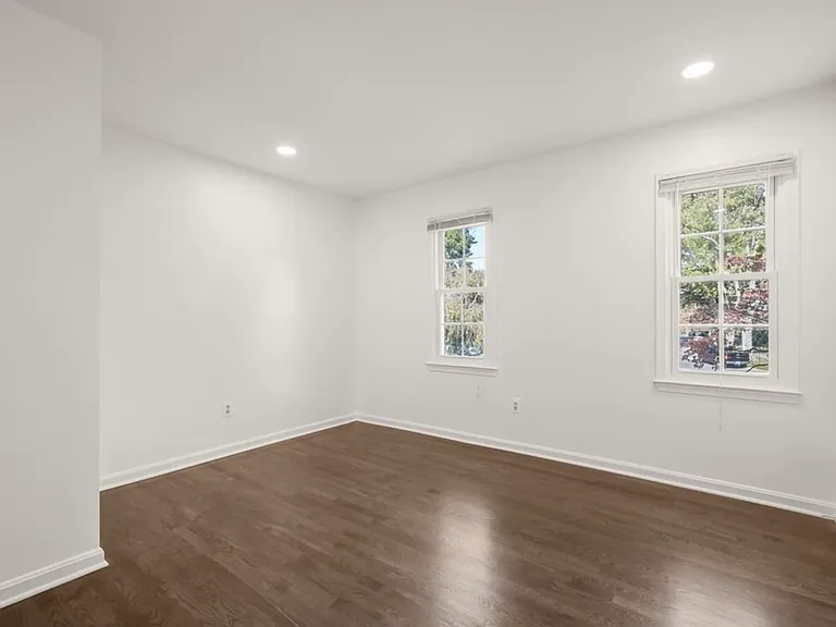 Arbor View Rd — Photo 19