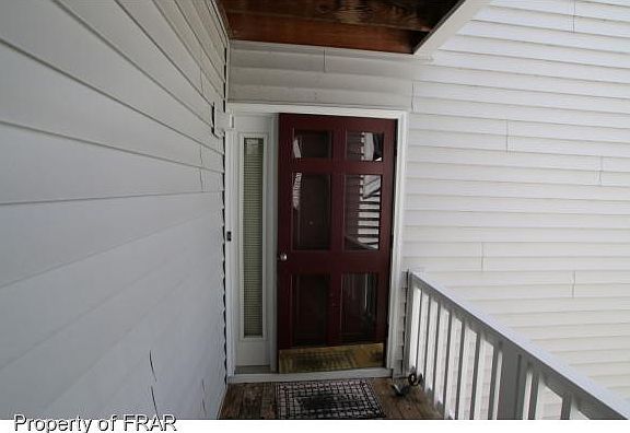 2nd image of 224 Waterdown Dr APT 8