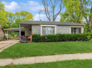 103 Hall Ave, Lowden, IA 52255