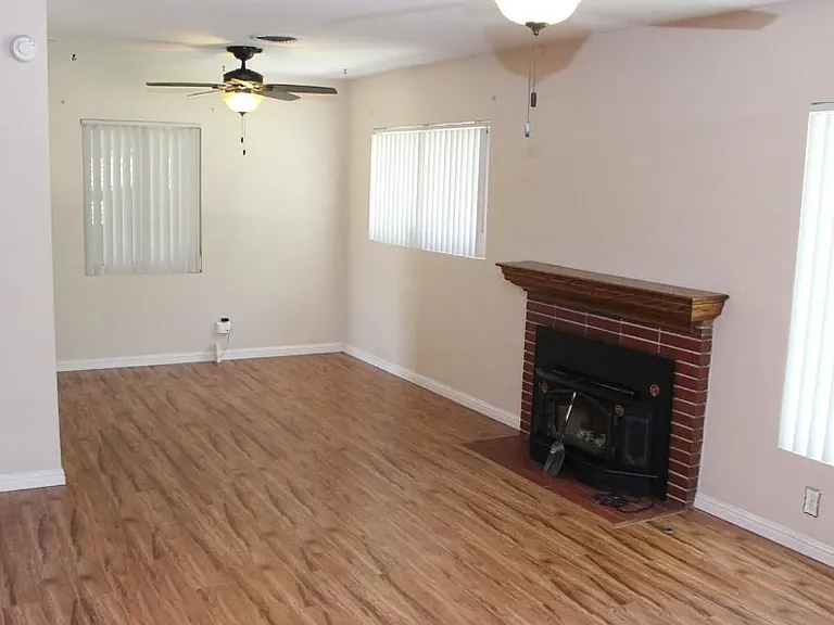 2107 Rose Marie Dr — Photo 6