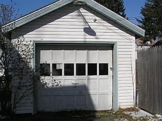 2nd image of 1165 Liberty Ave