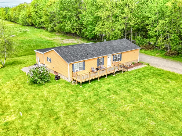 18 Ginger Place, Sidney, ME 04330