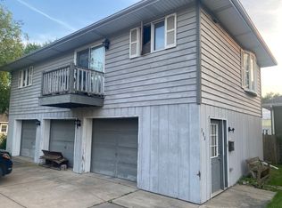 398 Theodore St, Joliet, IL 60435