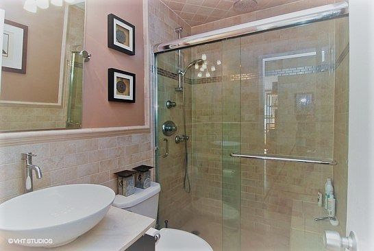 4th image of 1550 N Lake Shore Dr APT 13D