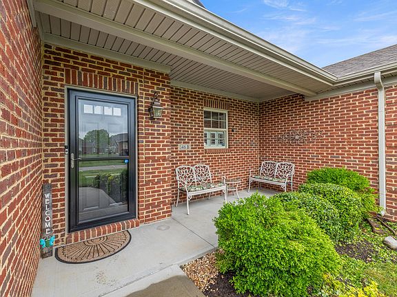 4th image of 146 Rumsey Cir Unit B