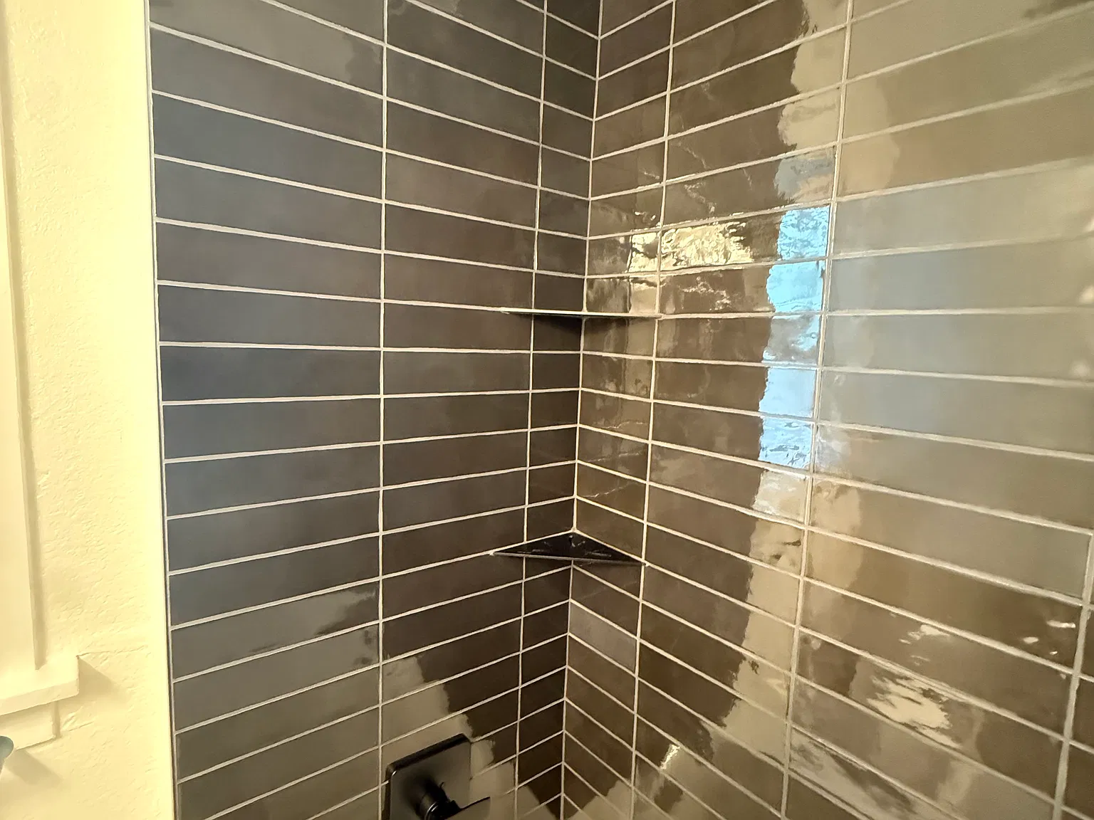 2 bed, 1200 sqft, $2,600 — Photo 3