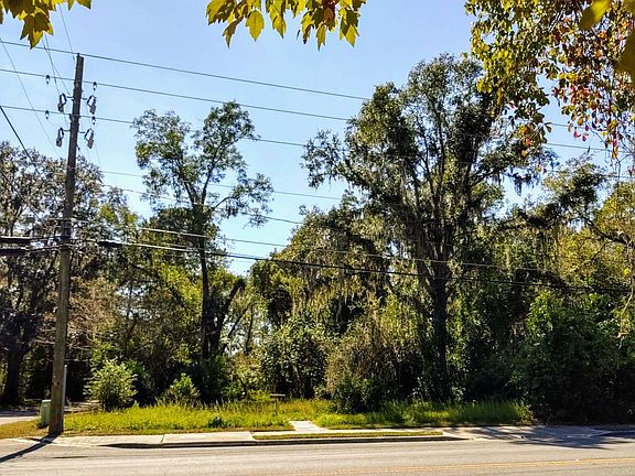 3rd image of 720 Duval St NE