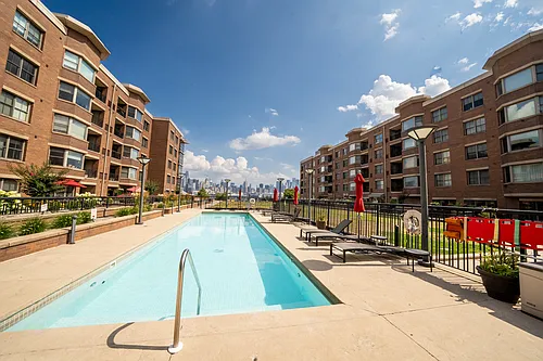 20 Avenue At Port Imperial Photo 1