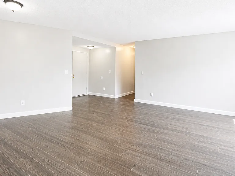277 S Avenue 52 #1 — Photo 7