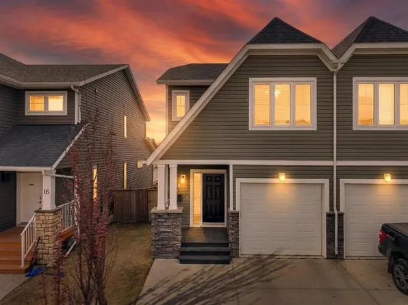 18 E Shaw Close, Red Deer, AB T4R 0L3