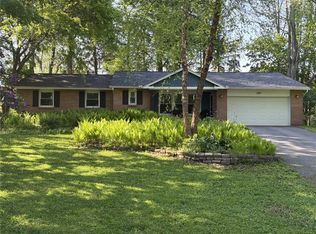 287 Chestnut Ridge Rd, Rochester, NY 14624