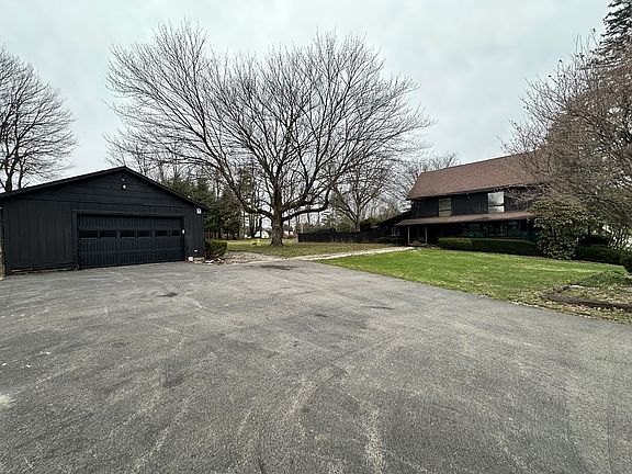 3rd image of 184 Pone Ln
