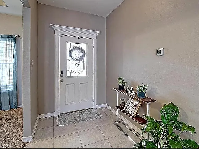 2301 Beta Ln — Photo 7