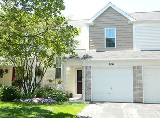 166 N Oltendorf Rd, Streamwood, IL 60107