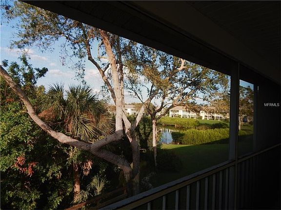 4th image of 801 Waterside Dr Unit 201