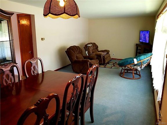 4th image of 283 Burch Ave