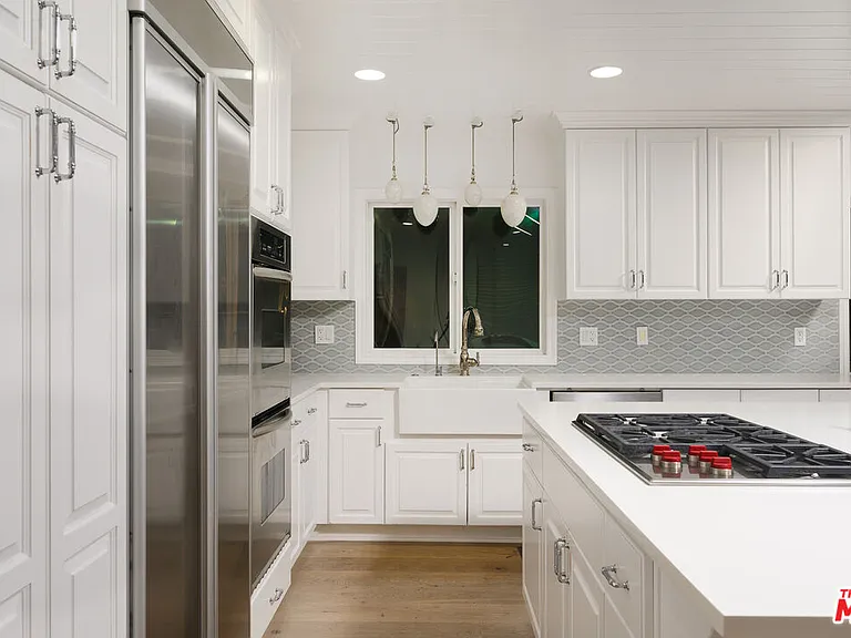 3317 Vista Dr — Photo 10