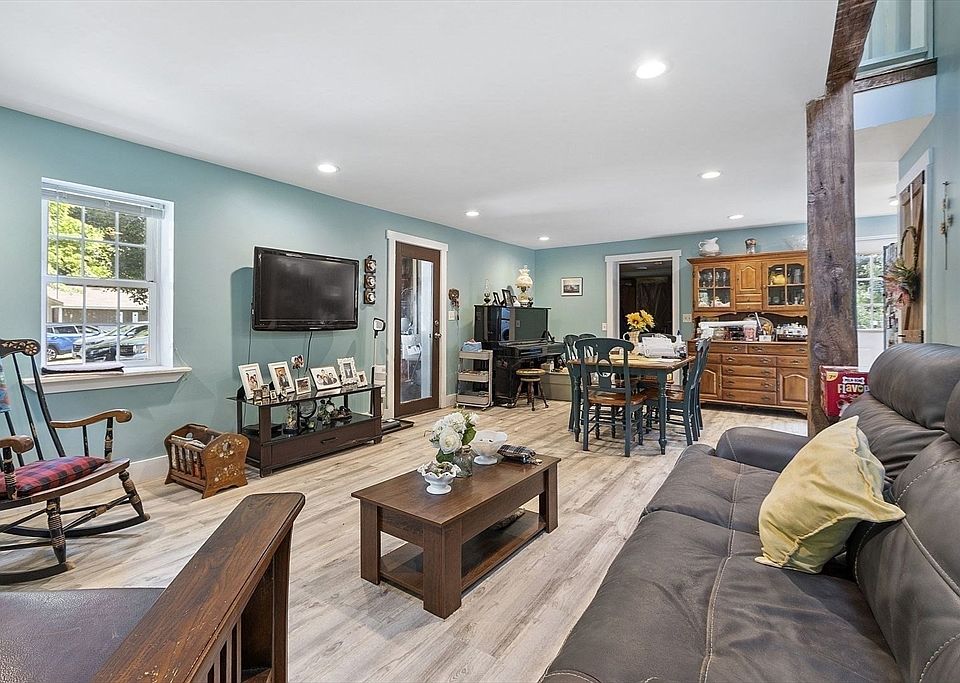 610 S Main St, Orange, MA 01364 | MLS #73407731 | Zillow