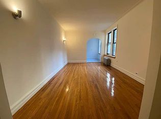 8402 4th Ave #3, Brooklyn, NY 11209