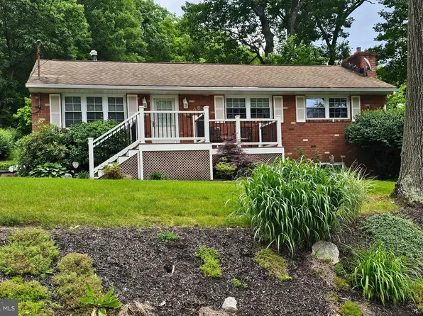 11908 Bayberry Ave, Cumberland, MD 21502