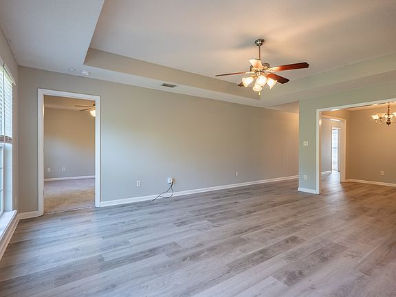 3rd image of 3655 Hearthstone Dr