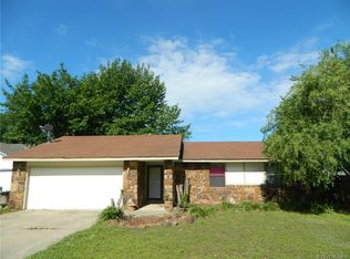 3122 S Maple Pl, Broken Arrow, OK 74012
