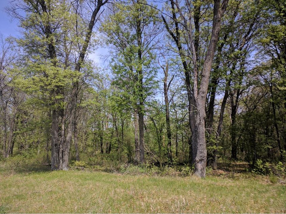 2nd image of LOT 2 190th St NW