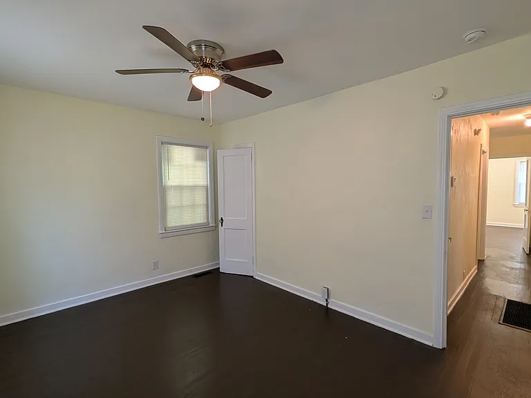 336 McPherson Ave — Photo 11