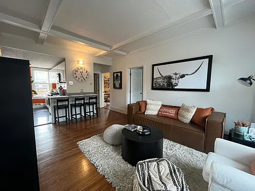 1718 Commonwealth Ave #6 Photo 1
