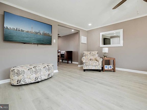 5th image of 3735 Bandon Dr