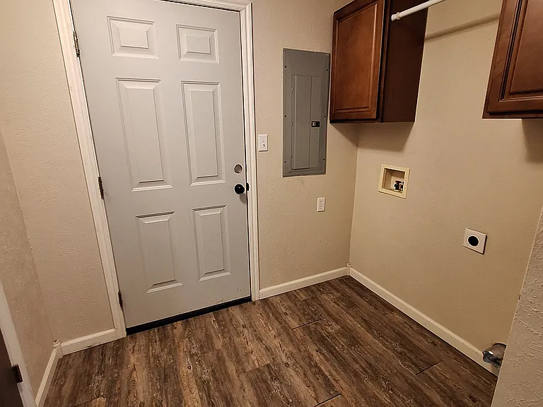 9640 County Road 1550 — Photo 12