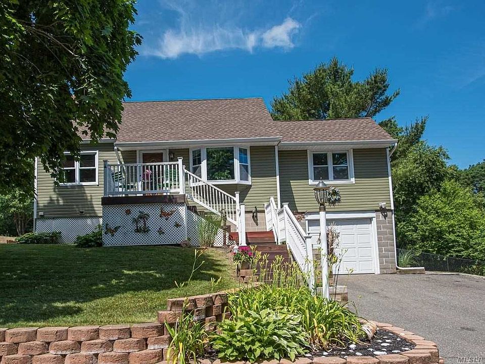 1st image of 571 Birch Hollow Dr